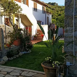 appartamenti-dellaia.it-tuscanyhotel.com/